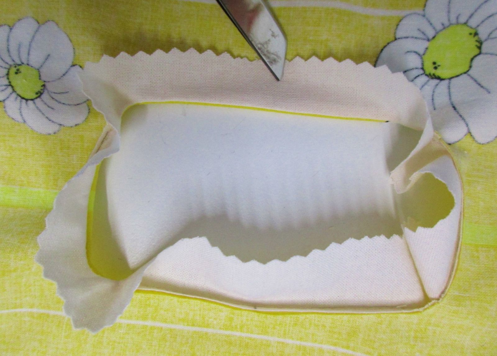 Blog-Inhaltsbild für 'Mund - und Nasen- Maske mit Sicht - Fenster für Gehörlose:  eine Lippenleser - Maske'