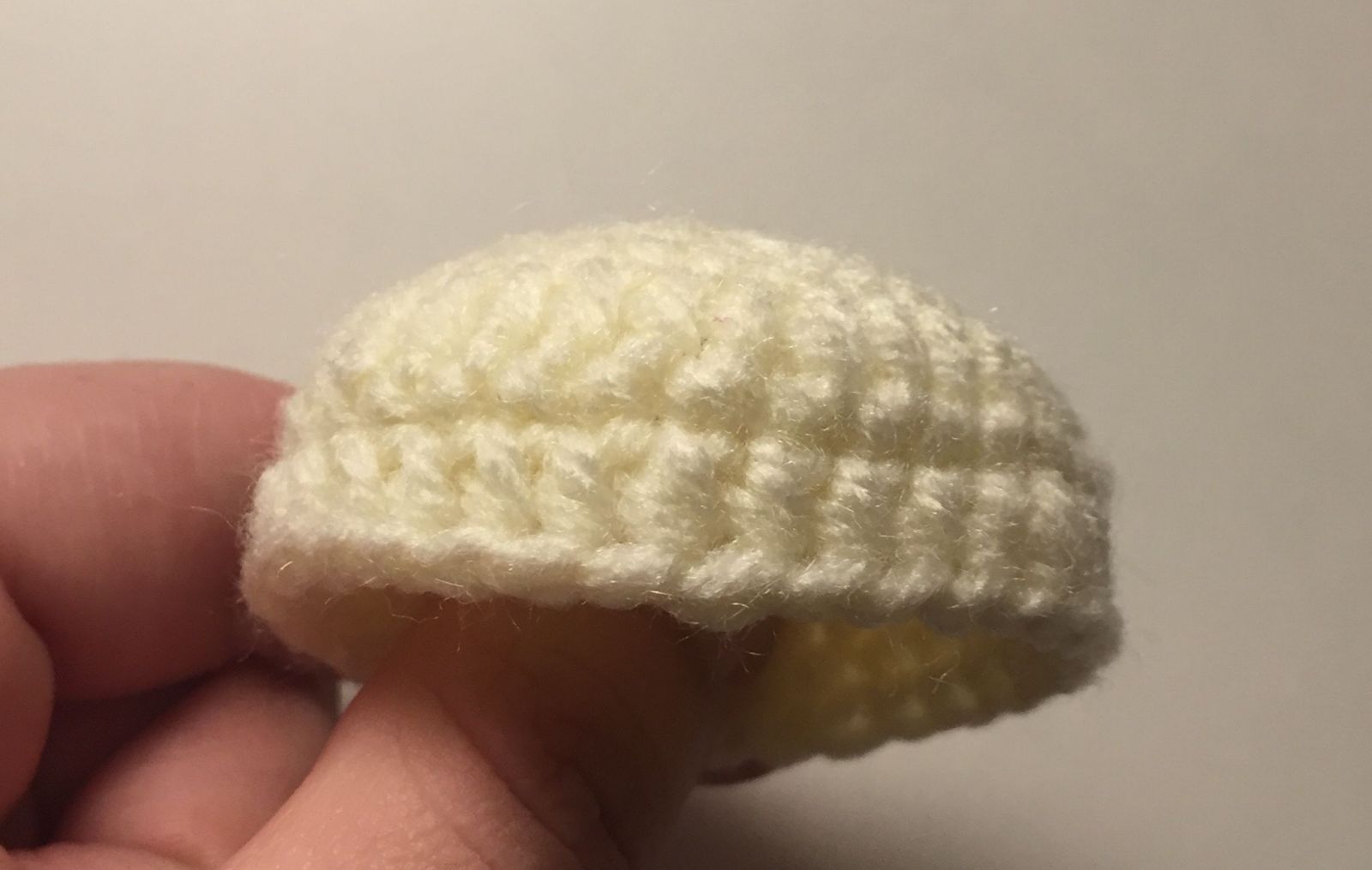 Blog-Inhaltsbild für 'Babysocken - kostenlose Häkelanleitung'