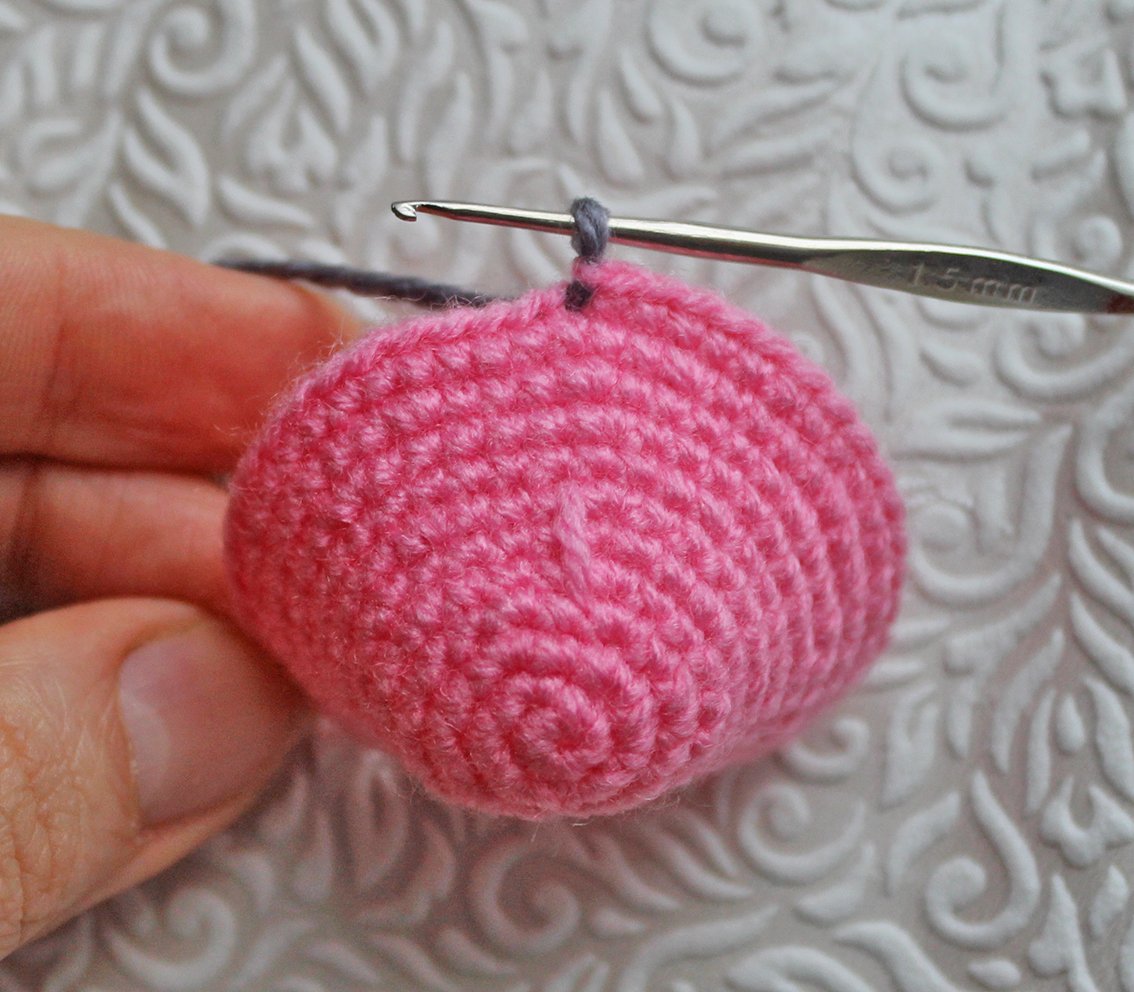 Blog-Inhaltsbild für 'Rock, Mütze, Zöpfe und Schlittschuhe für das Schneemann-Mädchen'