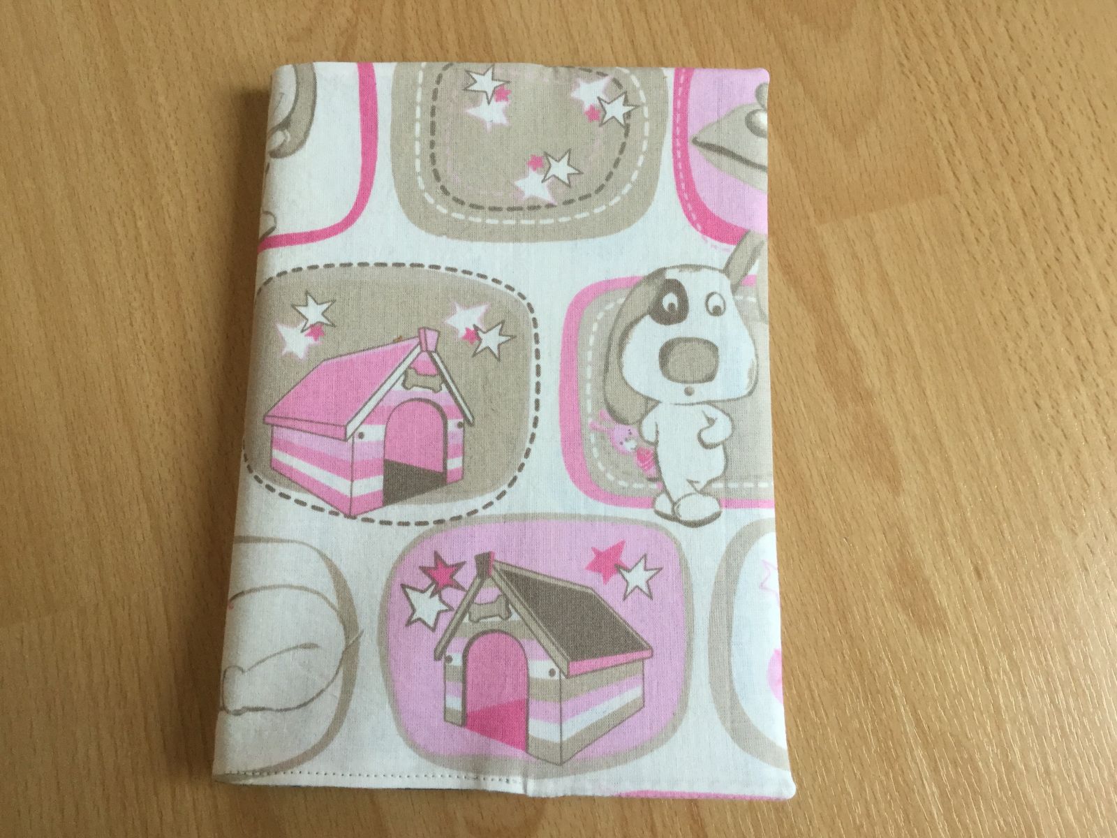 Blog-Inhaltsbild für 'Kostenlose Nähanleitung Wende-Buch- und Heftumschläge beliebiger Größe'