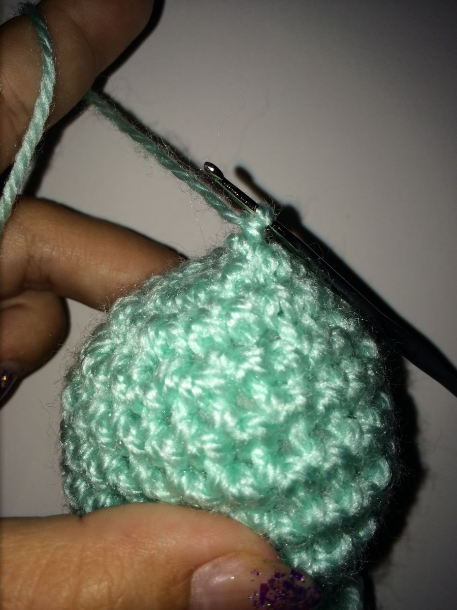 Blog-Inhaltsbild für 'Kostenlose Häkelanleitung - Kleines Hündchen -Schlüsselanhänger'