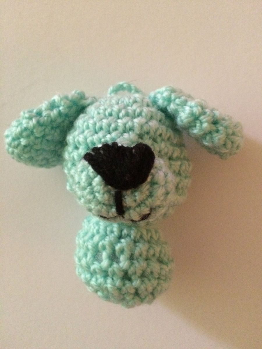 Blog-Inhaltsbild für 'Kostenlose Häkelanleitung - Kleines Hündchen -Schlüsselanhänger'