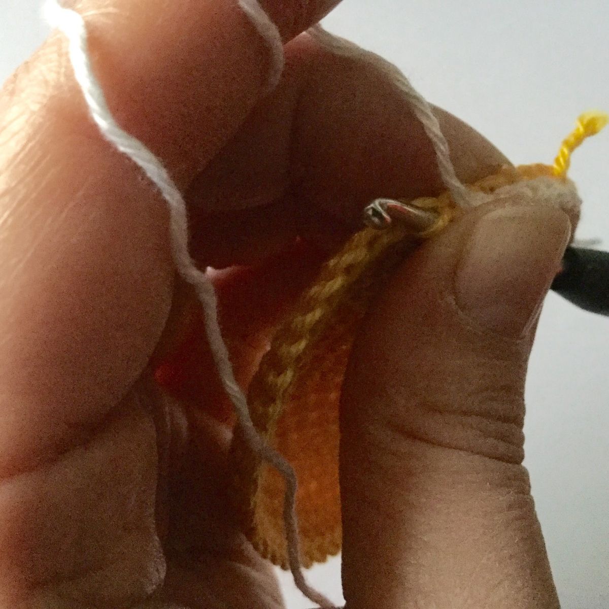 Blog-Inhaltsbild für 'Kostenlose Häkelanleitung für ein Nadelkissen "Spiegelei"'