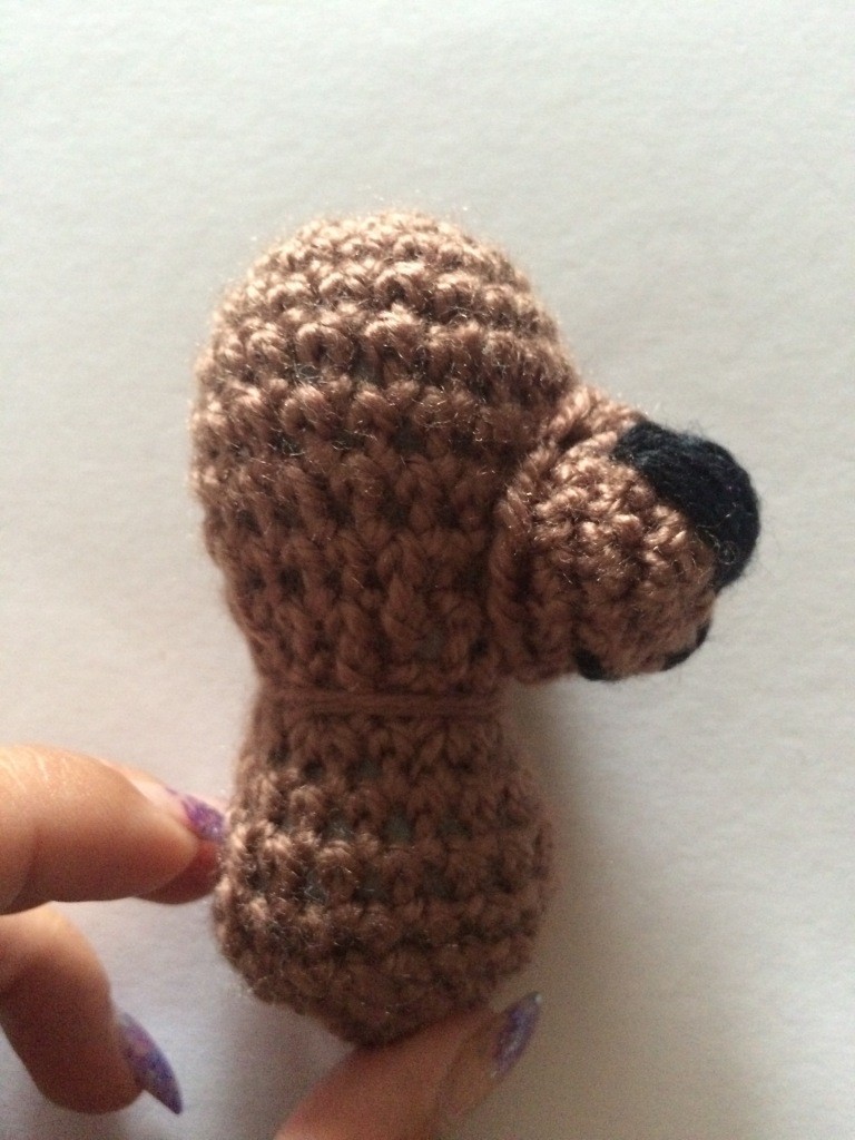 Blog-Inhaltsbild für 'Kostenlose Häkelanleitung -  Kleines Bärchen - Schlüsselanhänger - Taschenbaumler'