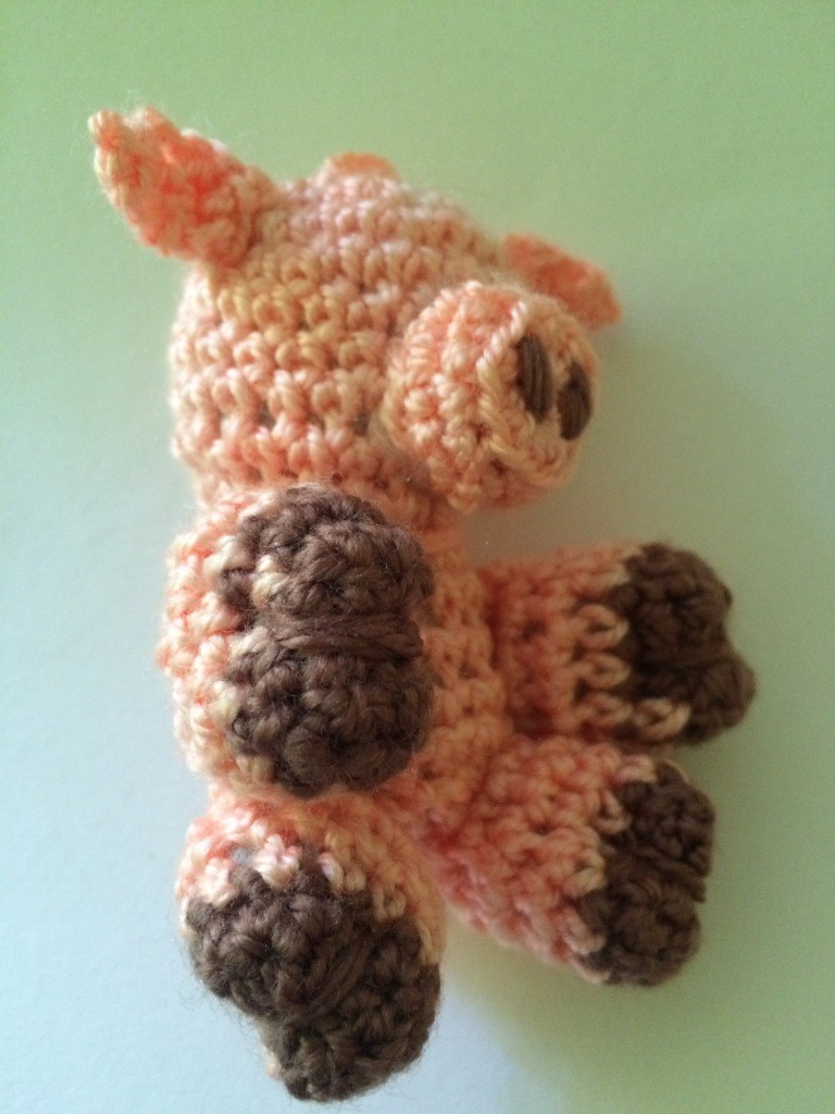 Blog-Inhaltsbild für 'Kostenlose Häkelanleitung - Kleines Schweinchen - Schlüsselanhänger/Taschenbaumler'