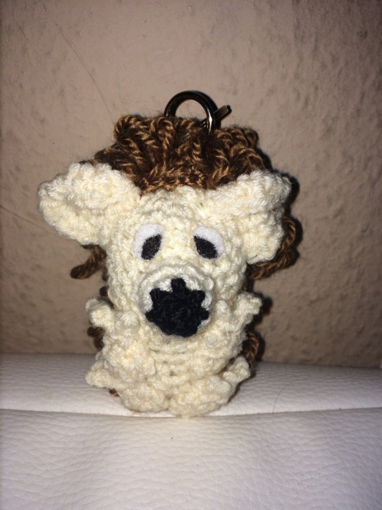 Blog-Inhaltsbild für 'Kostenlose Häkelanleitung - Igelchen Schlüsselanhänger-Taschenbaumler'