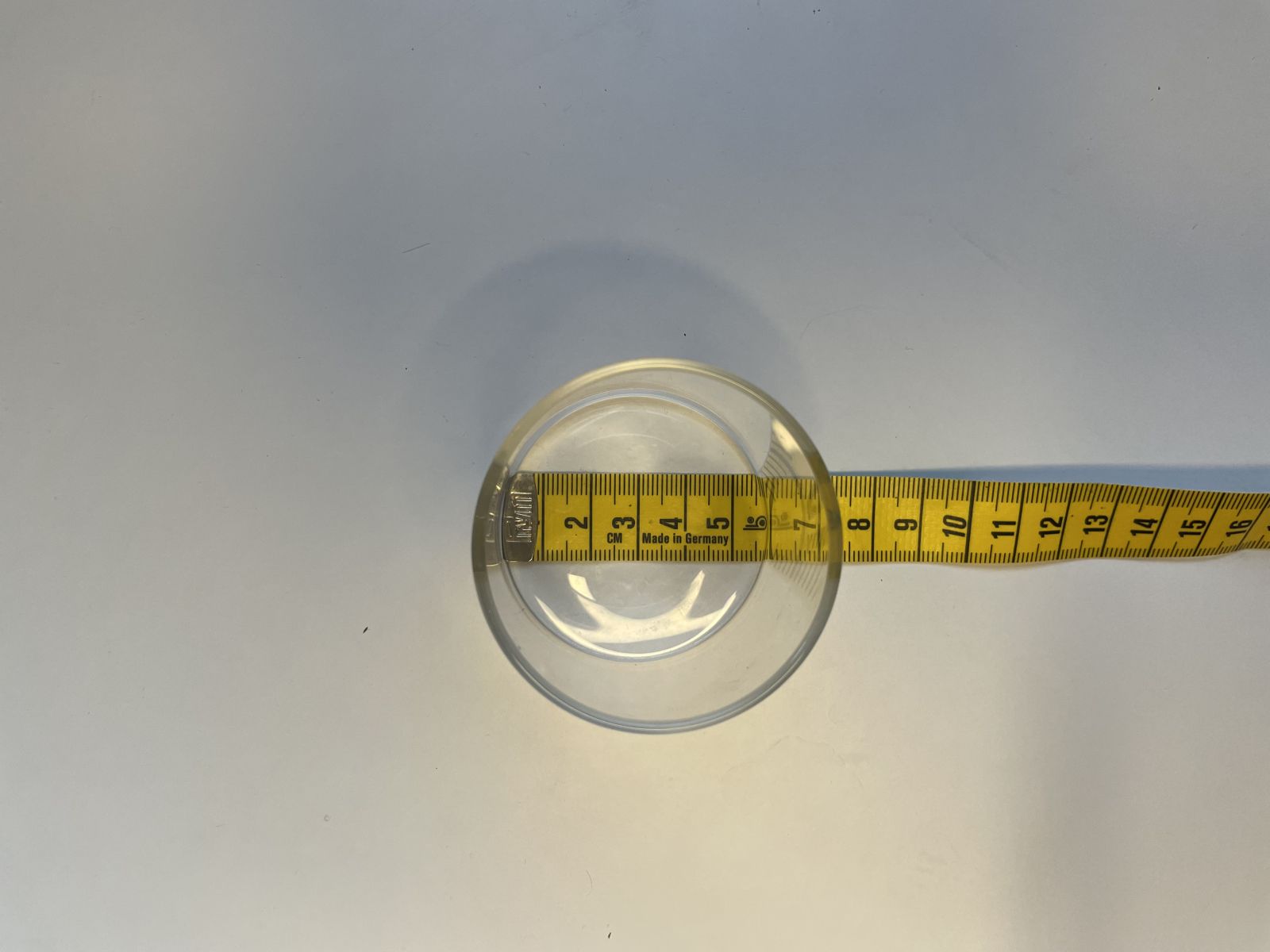 Blog content image for 'Crochet Flower Tealight Holders – A Touch of Light for Special Moments'