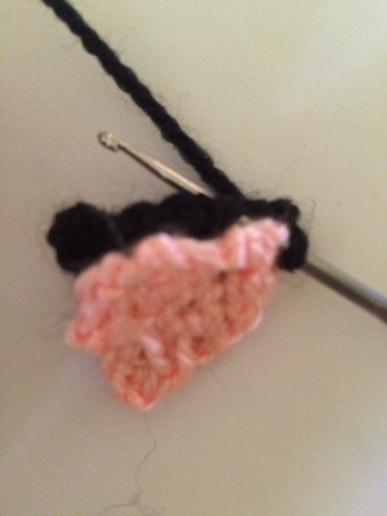 Blog-Inhaltsbild für 'Kostenlose Häkelanleitung - kleiner Geist in der Lampe mit LED Licht'