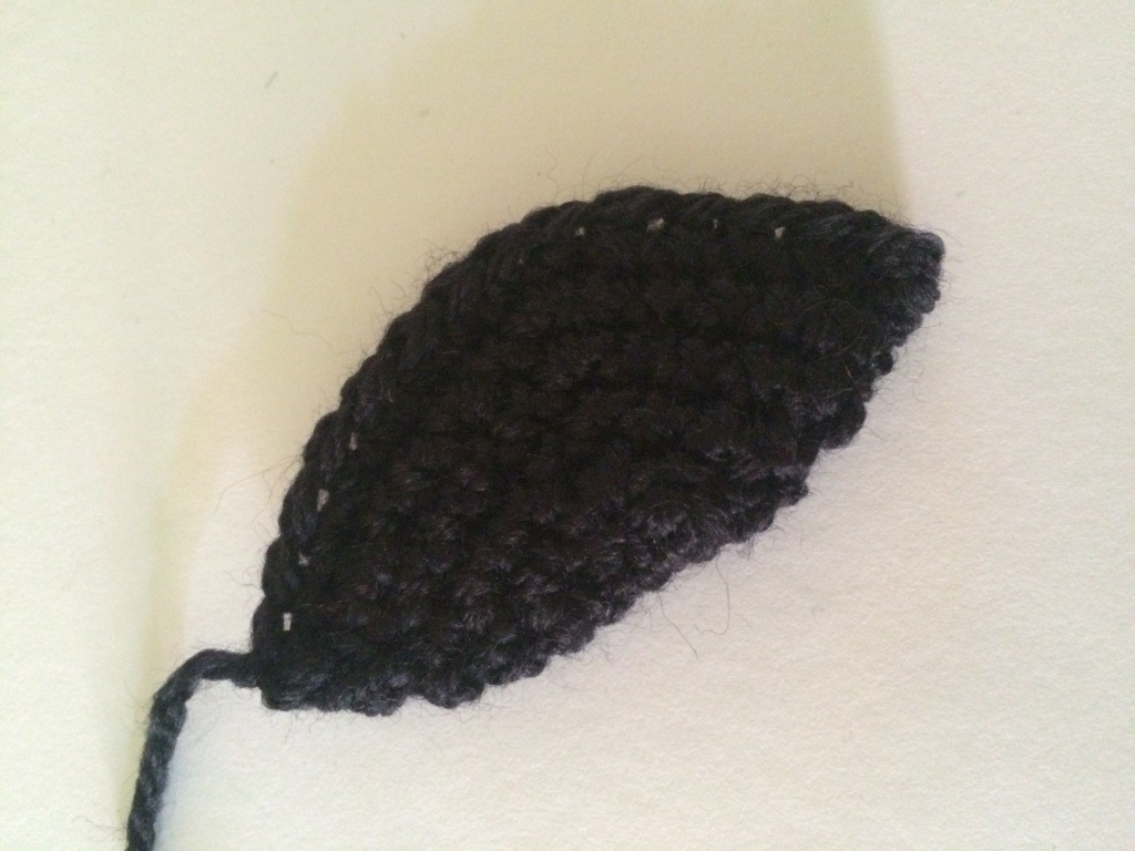 Blog-Inhaltsbild für 'Kostenlose Häkelanleitung - Kleine Fledermaus als Schlüsselanhänger oder Taschenbaumler'