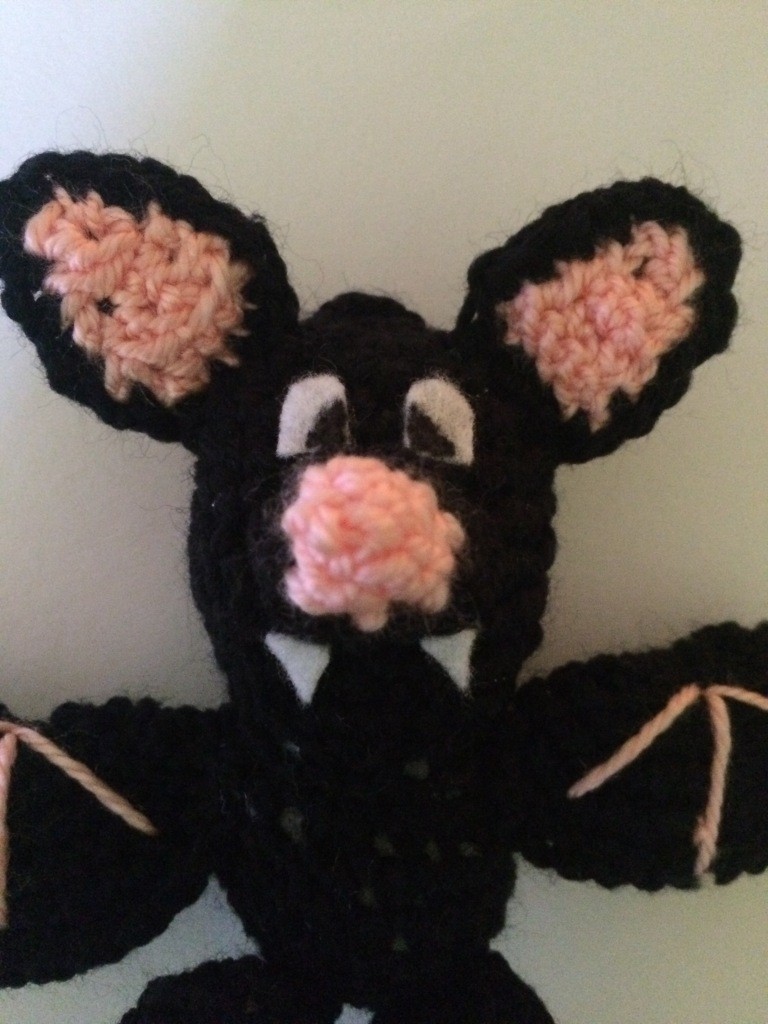 Blog-Inhaltsbild für 'Kostenlose Häkelanleitung - kleiner Geist in der Lampe mit LED Licht'