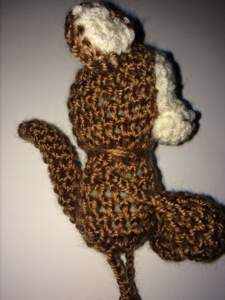 Blog-Inhaltsbild für 'Kostenlose Häkelanleitung - Kleiner Affe - Schlüsselanhänger -Taschenbaumler'