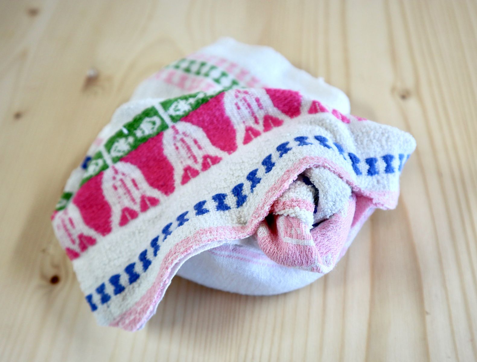 Blog-Inhaltsbild für 'In 5-Minuten Mundmaske einfach NÄHEN in 2 Varianten Upcycling Staubmaske, waschbar & nachhaltig Face Protection waschbar bis 95°'