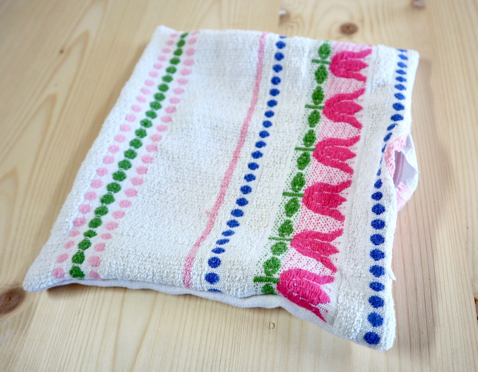 Blog-Inhaltsbild für 'In 5-Minuten Mundmaske einfach NÄHEN in 2 Varianten Upcycling Staubmaske, waschbar & nachhaltig Face Protection waschbar bis 95°'