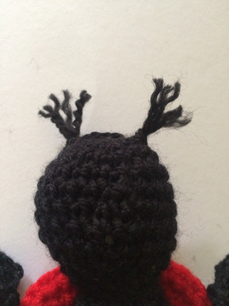 Blog-Inhaltsbild für 'Kostenlose Häkelanleitung - Kleiner Marienkäfer - Taschenbaumler oder Schlüsselanhänger'