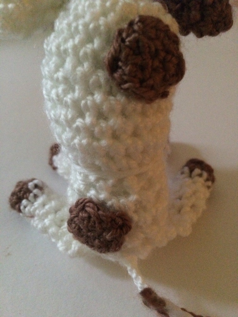 Blog-Inhaltsbild für 'Kostenlose Häkelanleitung - Kleine Kuh -Schlüsselanhänger Taschenbaumler'