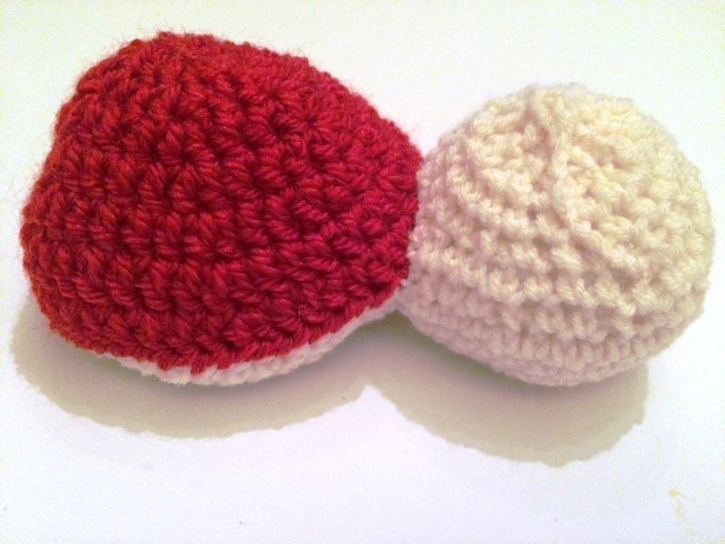 Blog-Inhaltsbild für 'Kostenlose Häkelanleitung - Kleine Weihnachtsschildkröte'