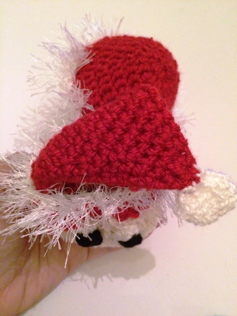 Blog-Inhaltsbild für 'Kostenlose Häkelanleitung - Kleine Weihnachtsschildkröte'