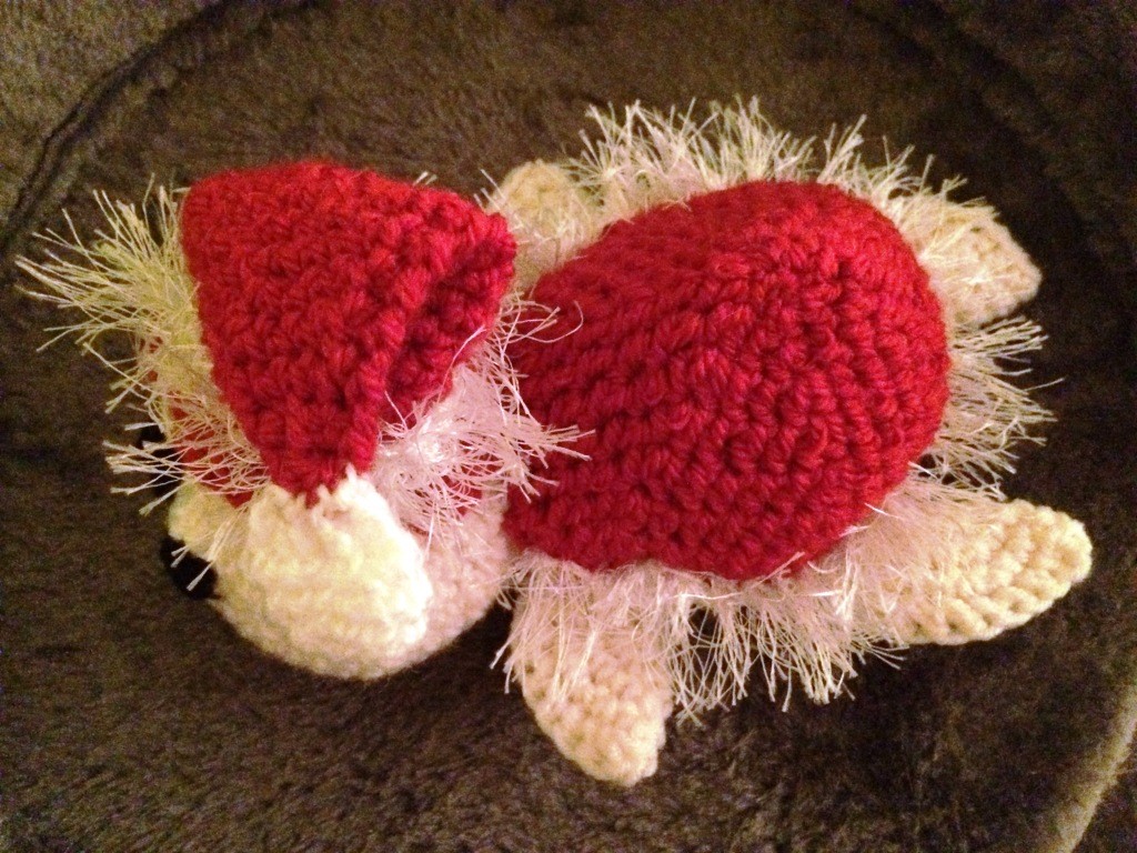 Blog-Inhaltsbild für 'Kostenlose Häkelanleitung - Kleine Weihnachtsschildkröte'