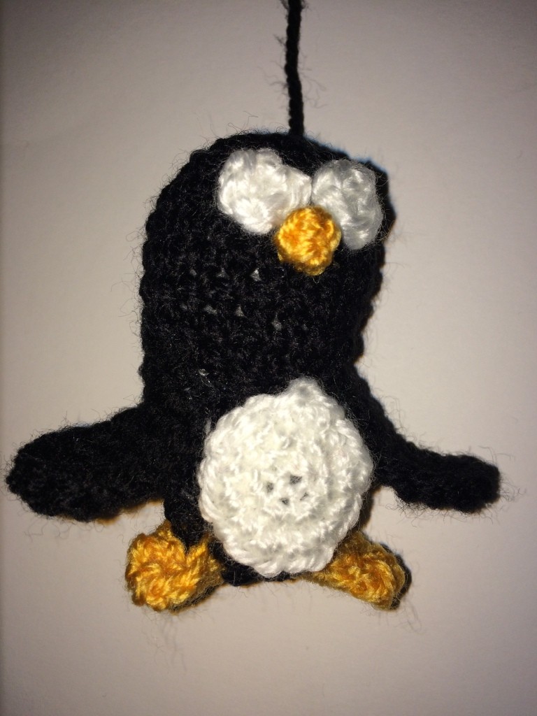 Blog-Inhaltsbild für 'Kostenlose Häkelanleitung - kleiner Pinguin - Schlüsselanhänger - Taschenbaumler'