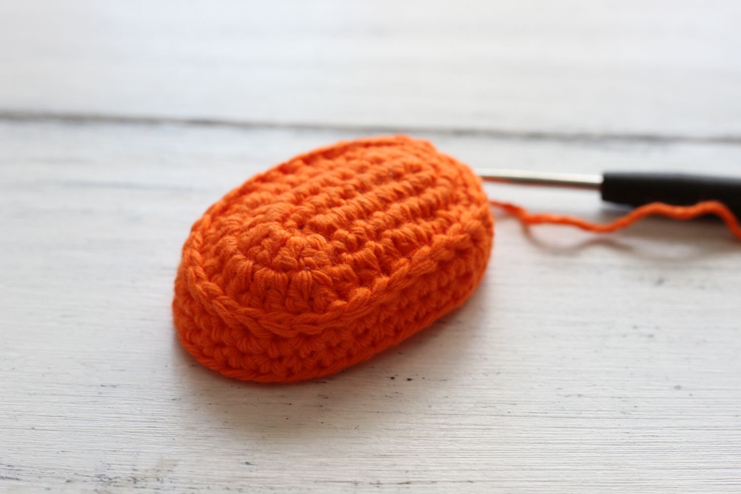 Blog-Inhaltsbild für 'Häkeln für Puppen: Kostenlose Anleitung für Puppenschuhe'