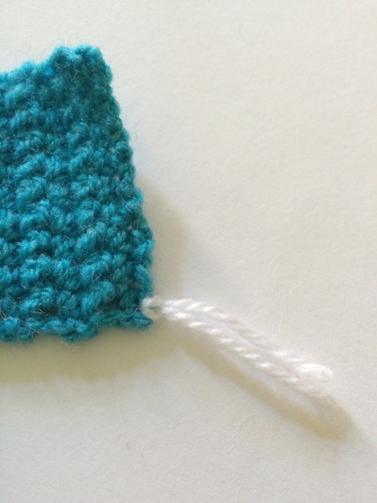 Blog-Inhaltsbild für 'Kostenlose Häkelanleitung - Kleines Winterbärchen'