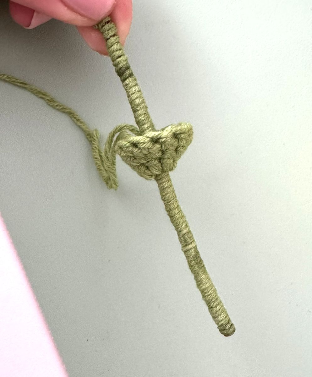 Blog content image for 'The knitted Bee'