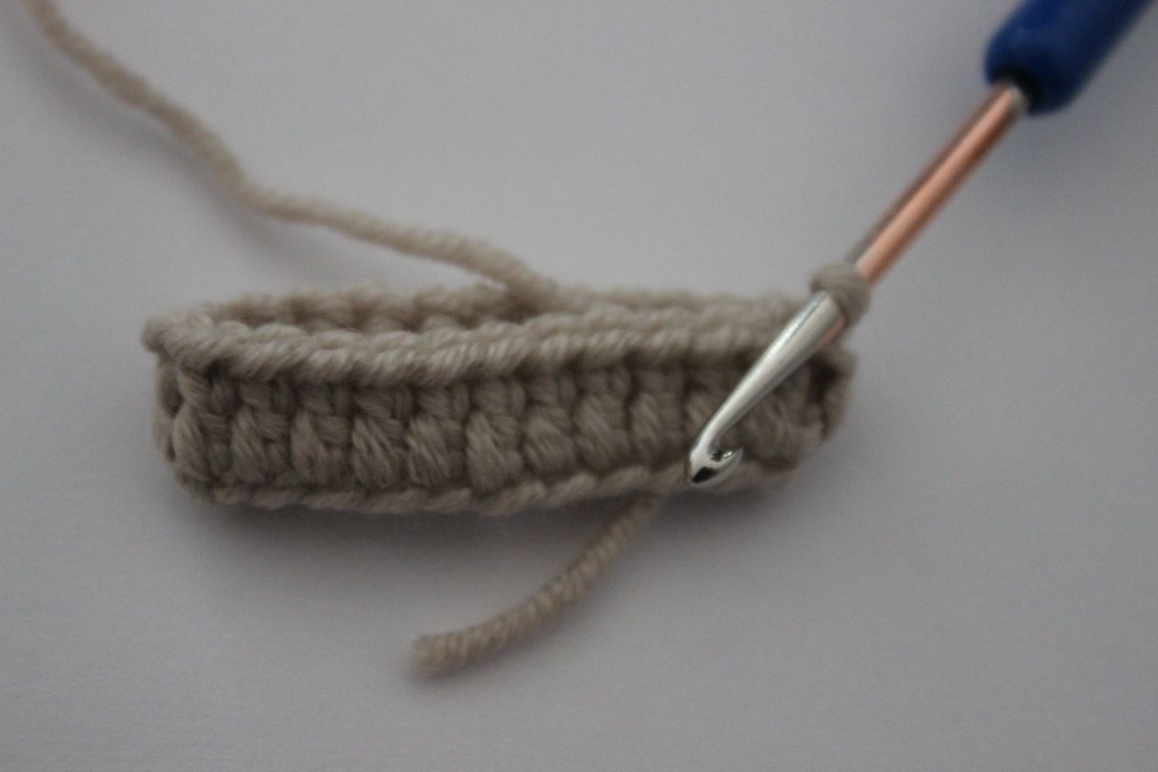 Blog content image for 'Free Crochet Pattern for Baby Hat Sleepy Owl'