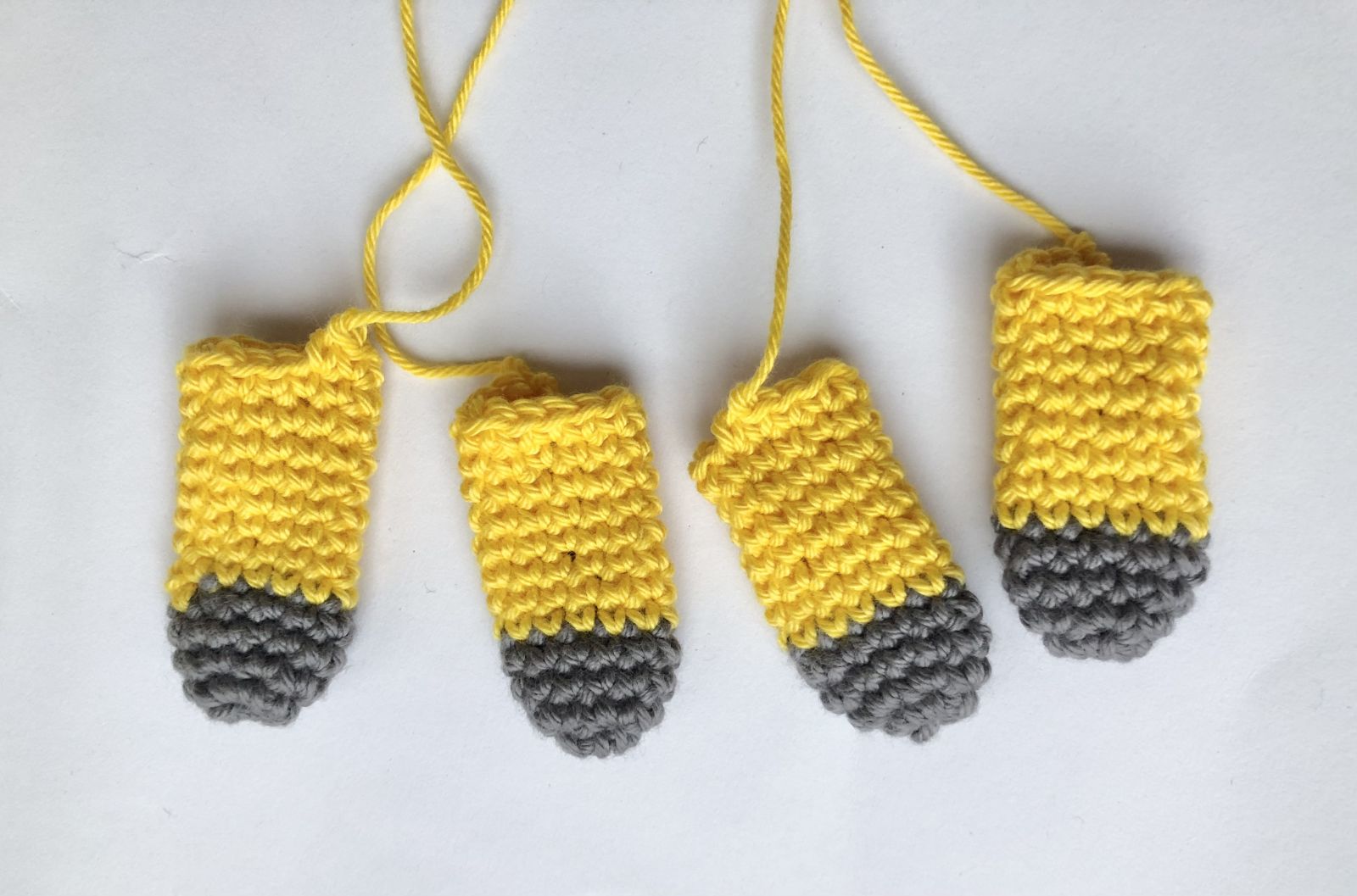 Blog-Inhaltsbild für 'Kostenlose Häkelanleitung Giraffentuch'