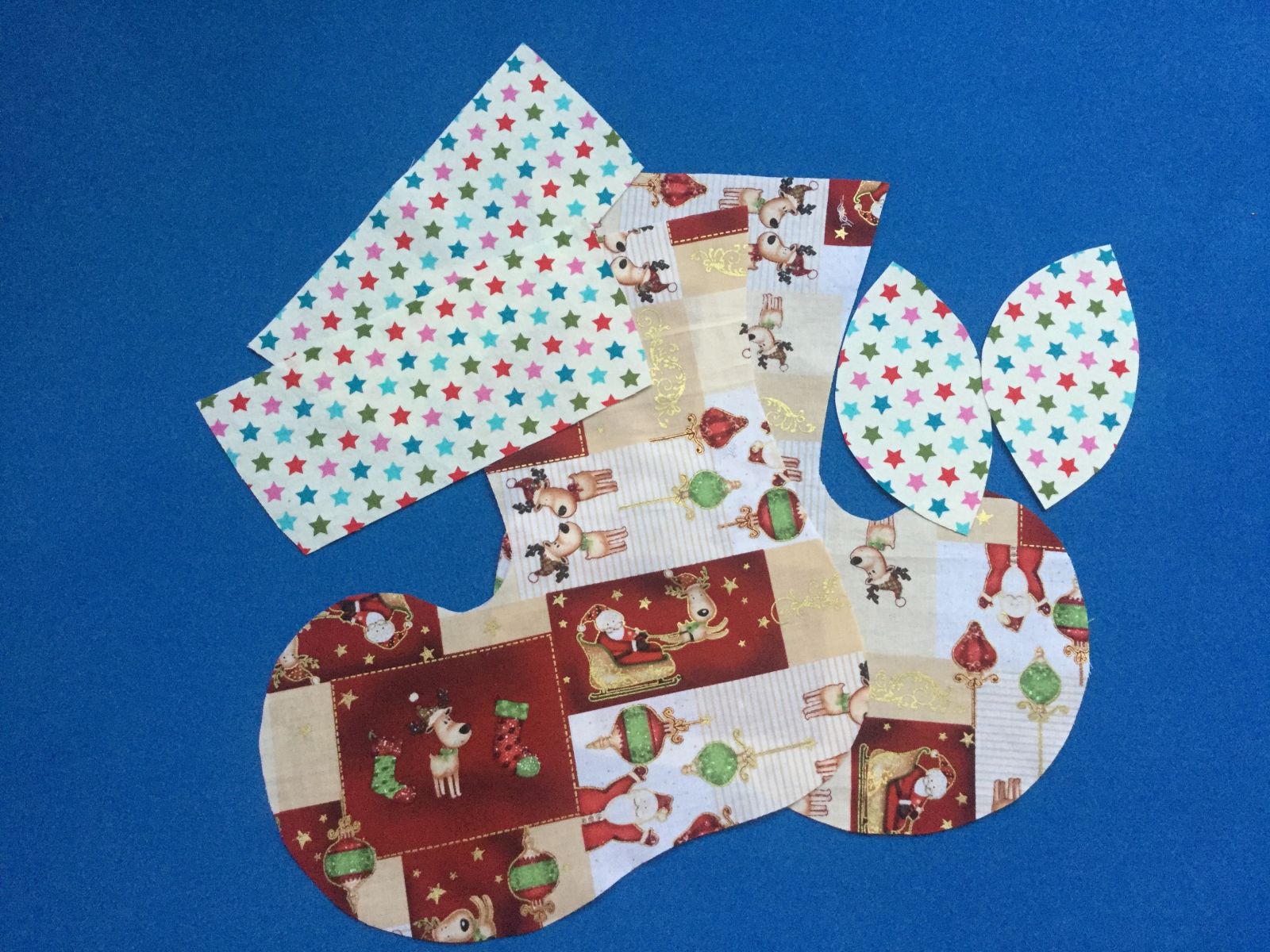 Blog-Inhaltsbild für 'kostenlose Nähanleitung einfache Nikolaussocke'