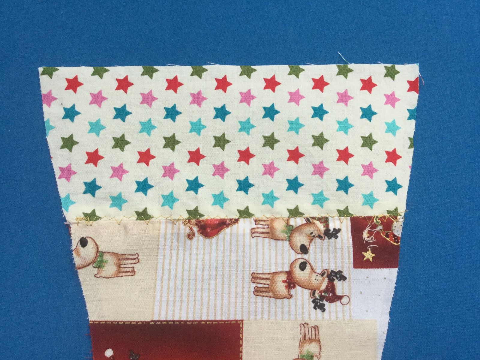 Blog-Inhaltsbild für 'kostenlose Nähanleitung einfache Nikolaussocke'