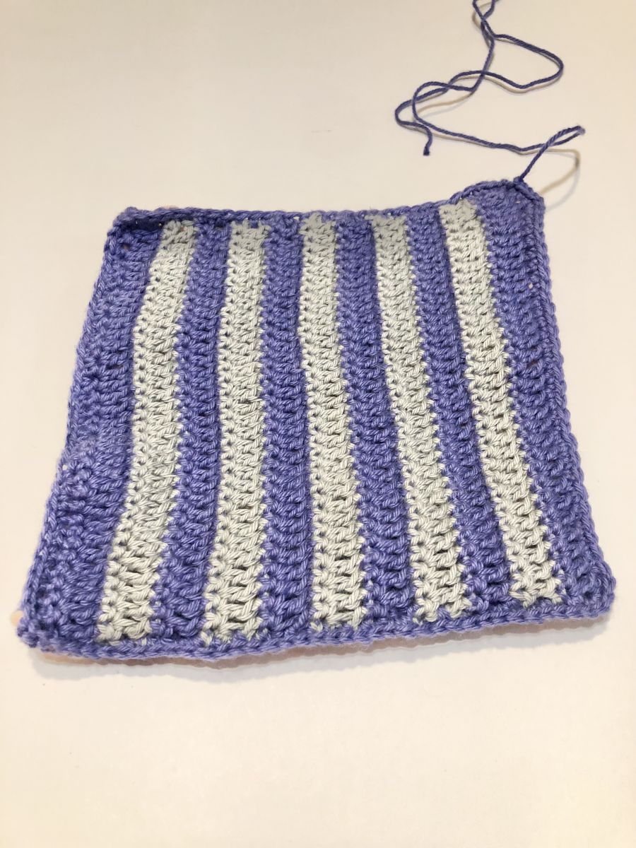 Blog-Inhaltsbild für 'Kostenlose Anleitung Hasen-Kuscheltuch'