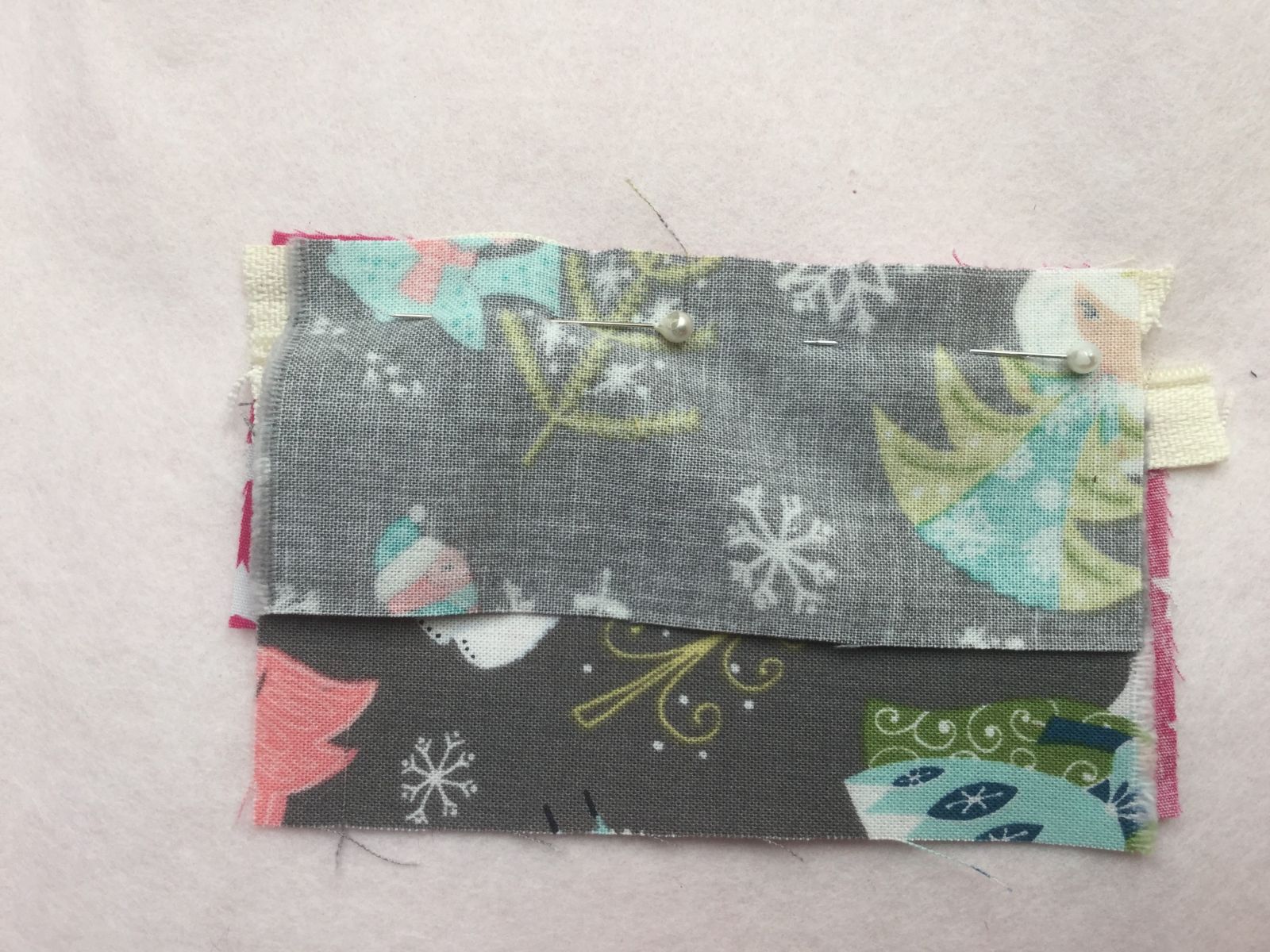 Blog-Inhaltsbild für 'kostenlose Nähanleitung Weihnachskugel für Geldgeschenke'