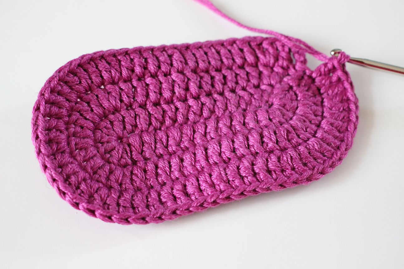 Blog content image for 'Free Crochet Pattern. Easter Basket'