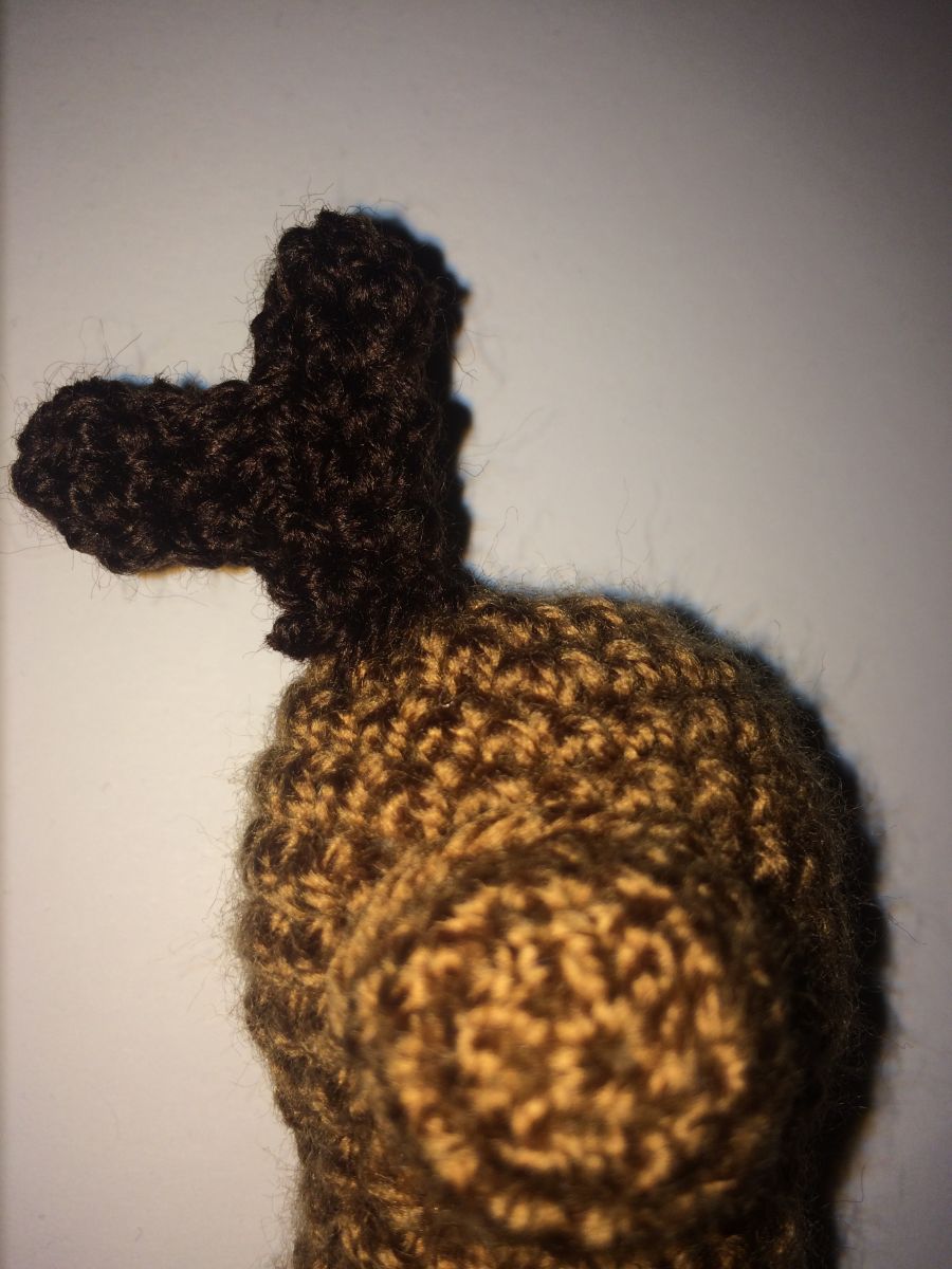 Blog-Inhaltsbild für 'Kostenlose Häkelanleitung - Kleiner Elch - Schlüsselanhänger - Taschenbaumler'