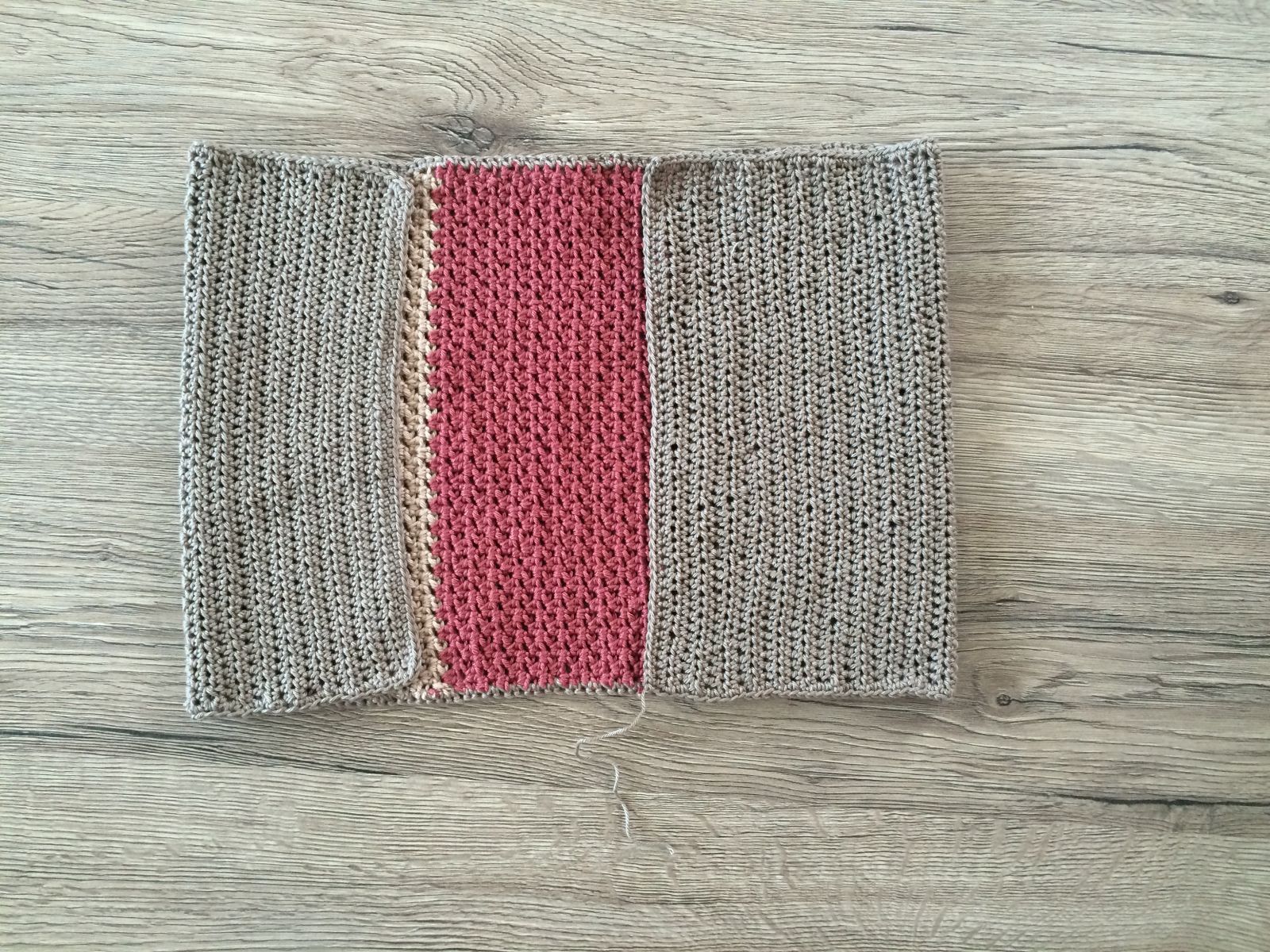 Blog-Inhaltsbild für 'Family- Organizer, kostenlose Häkelanleitung'