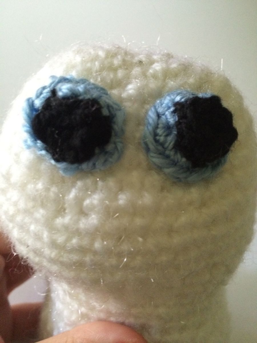 Blog-Inhaltsbild für 'Kostenlose Häkelanleitung - Kleiner Schneemann'