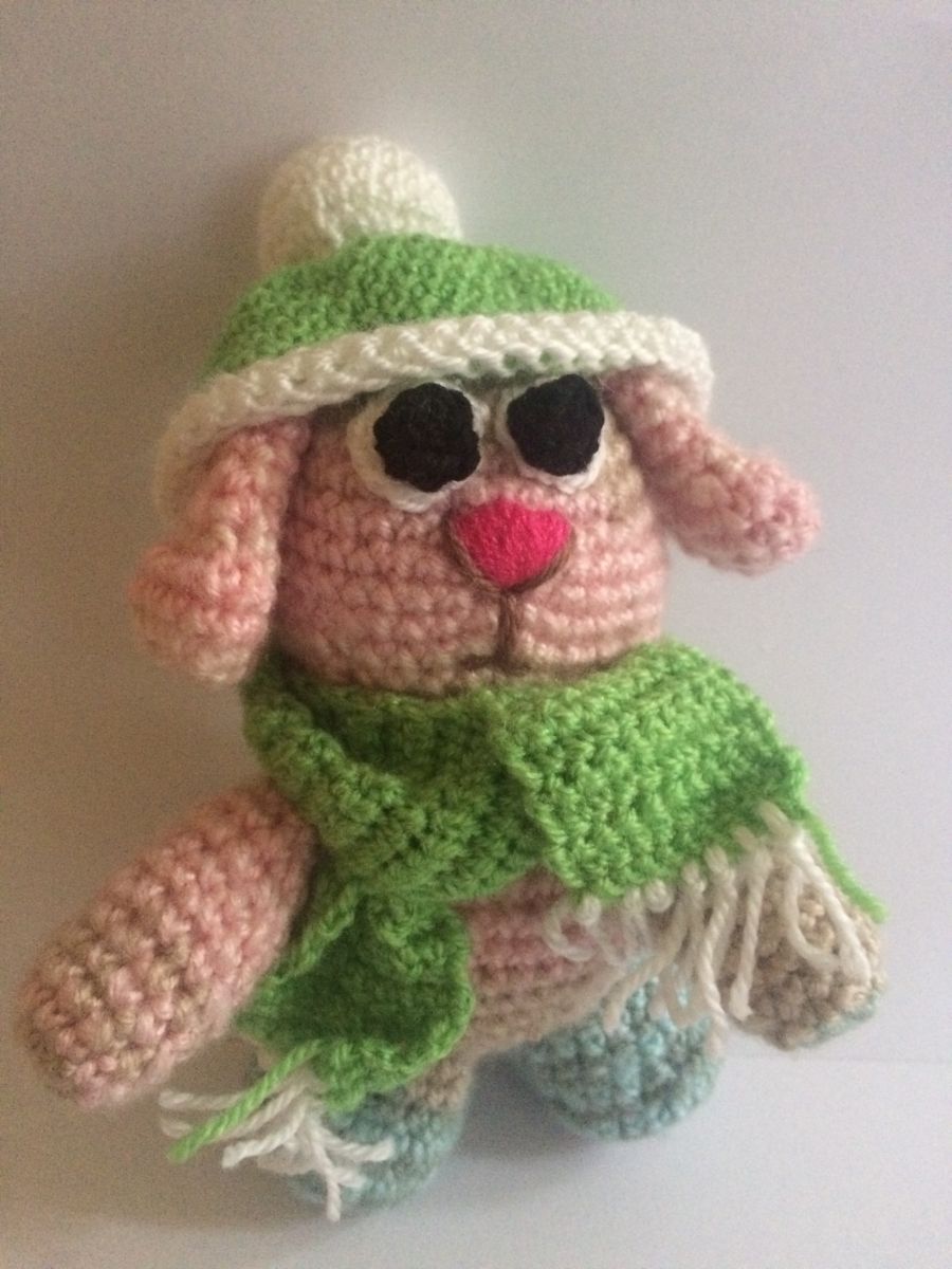 Blog-Inhaltsbild für 'Kostenlose Häkelanleitung - Kleines Winterhäschen'