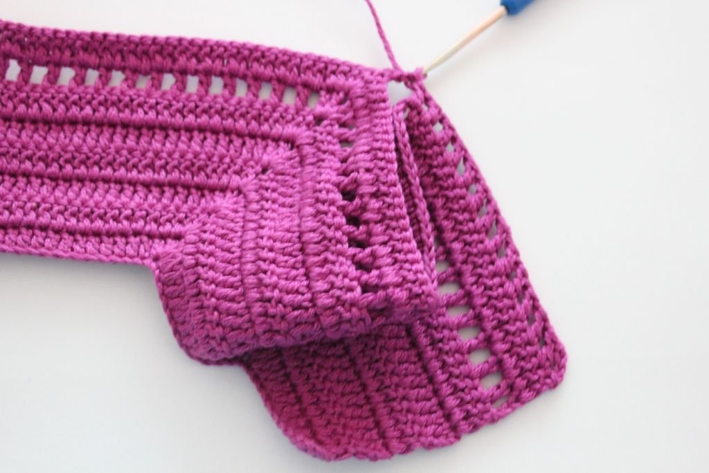 Blog content image for 'Free Crochet Pattern for Baby Overall Orchid'