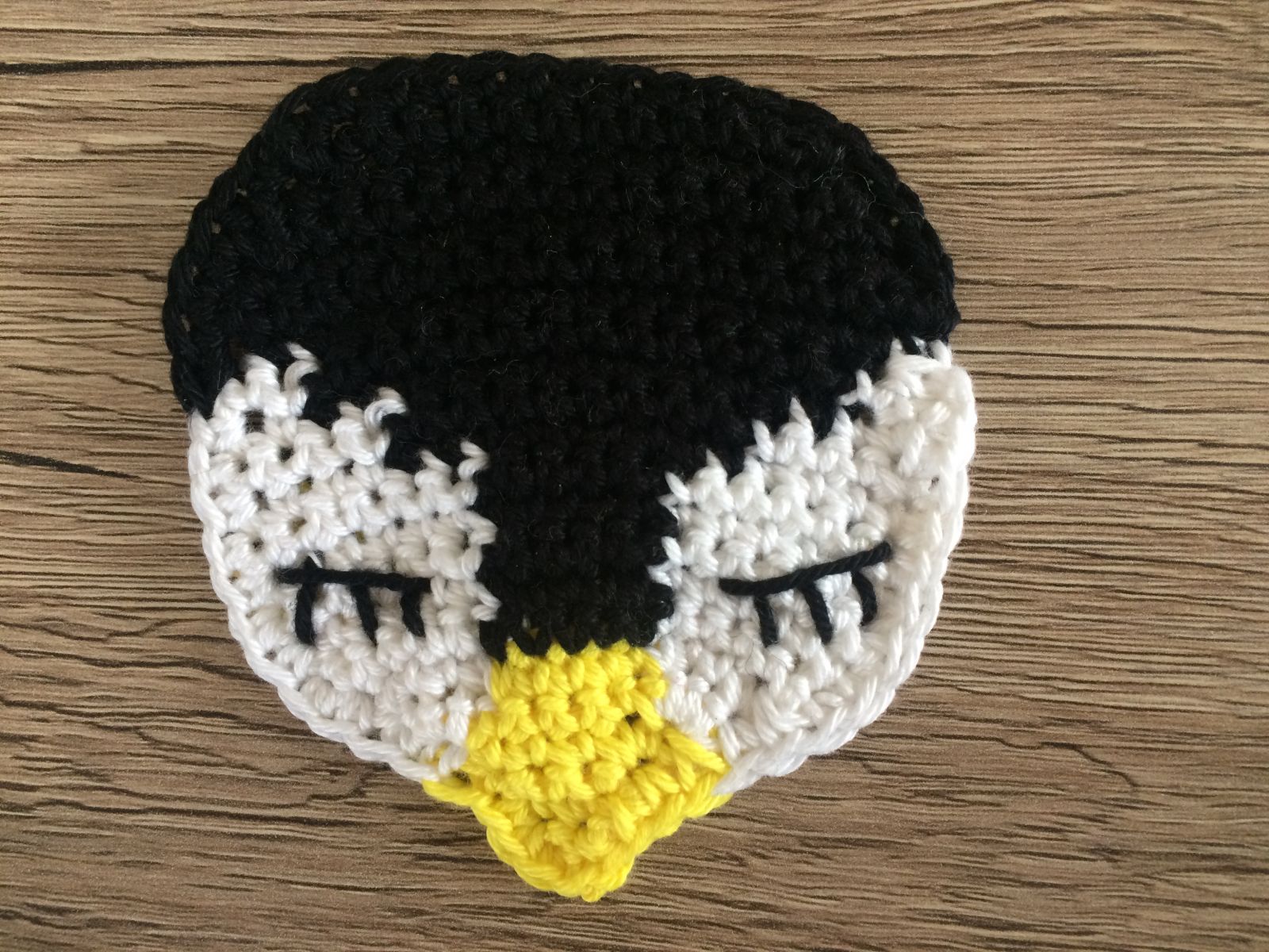 Blog-Inhaltsbild für 'Pinguinapplikation, kostenlose Häkelanleitung'