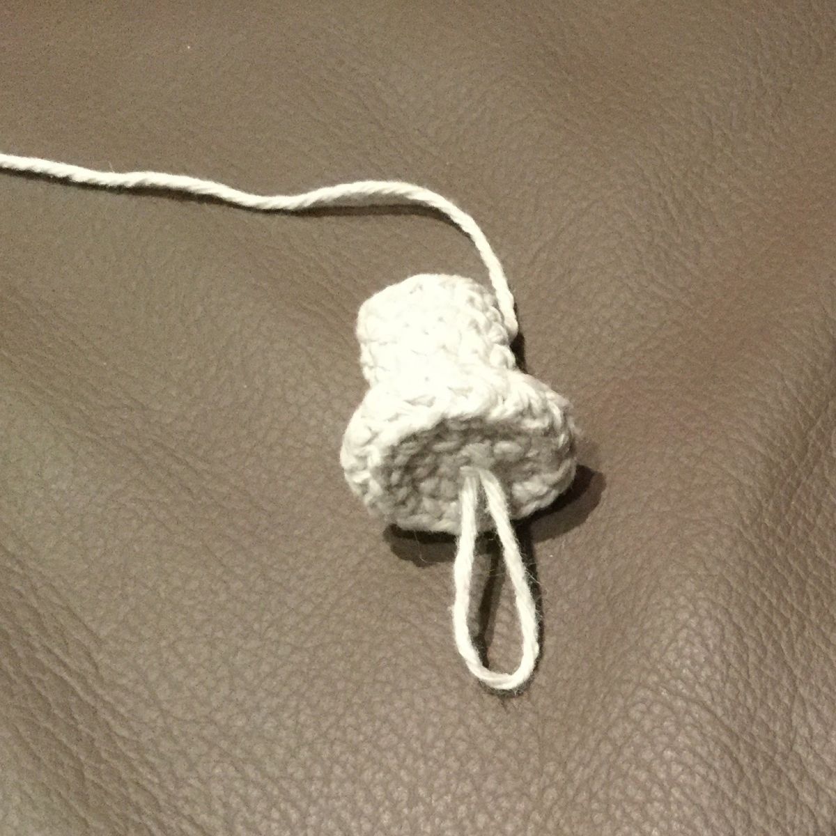 Blog-Inhaltsbild für 'kostenlose Häkelanleitung „Taschenbaumler Garnrollen“'