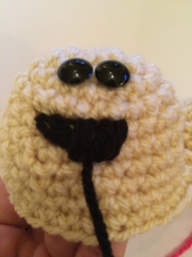 Blog-Inhaltsbild für 'Kostenlose Häkelanleitung - Zwei kleine Hasenherzen'