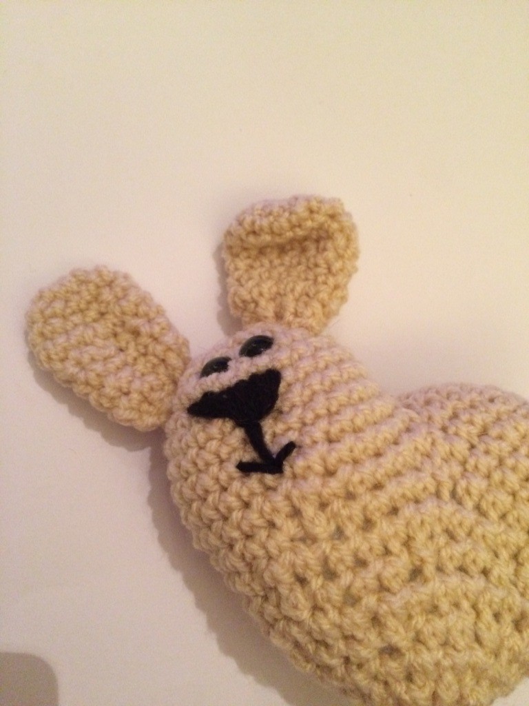 Blog-Inhaltsbild für 'Kostenlose Häkelanleitung - Zwei kleine Hasenherzen'