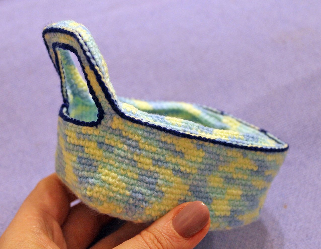 Blog content image for 'Funny Easter car'