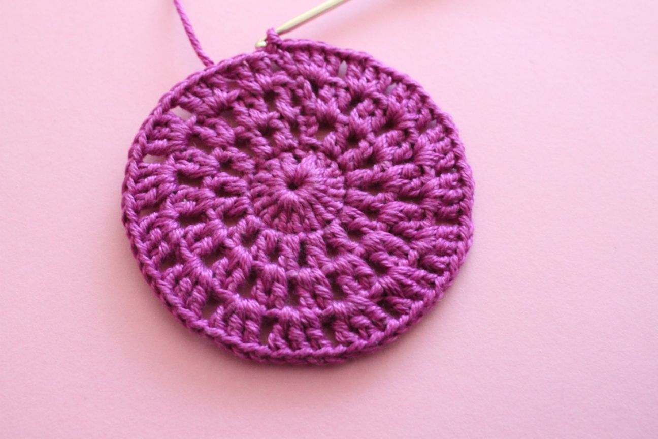 Blog content image for 'Free Crochet Pattern for Baby Hat Orchid'