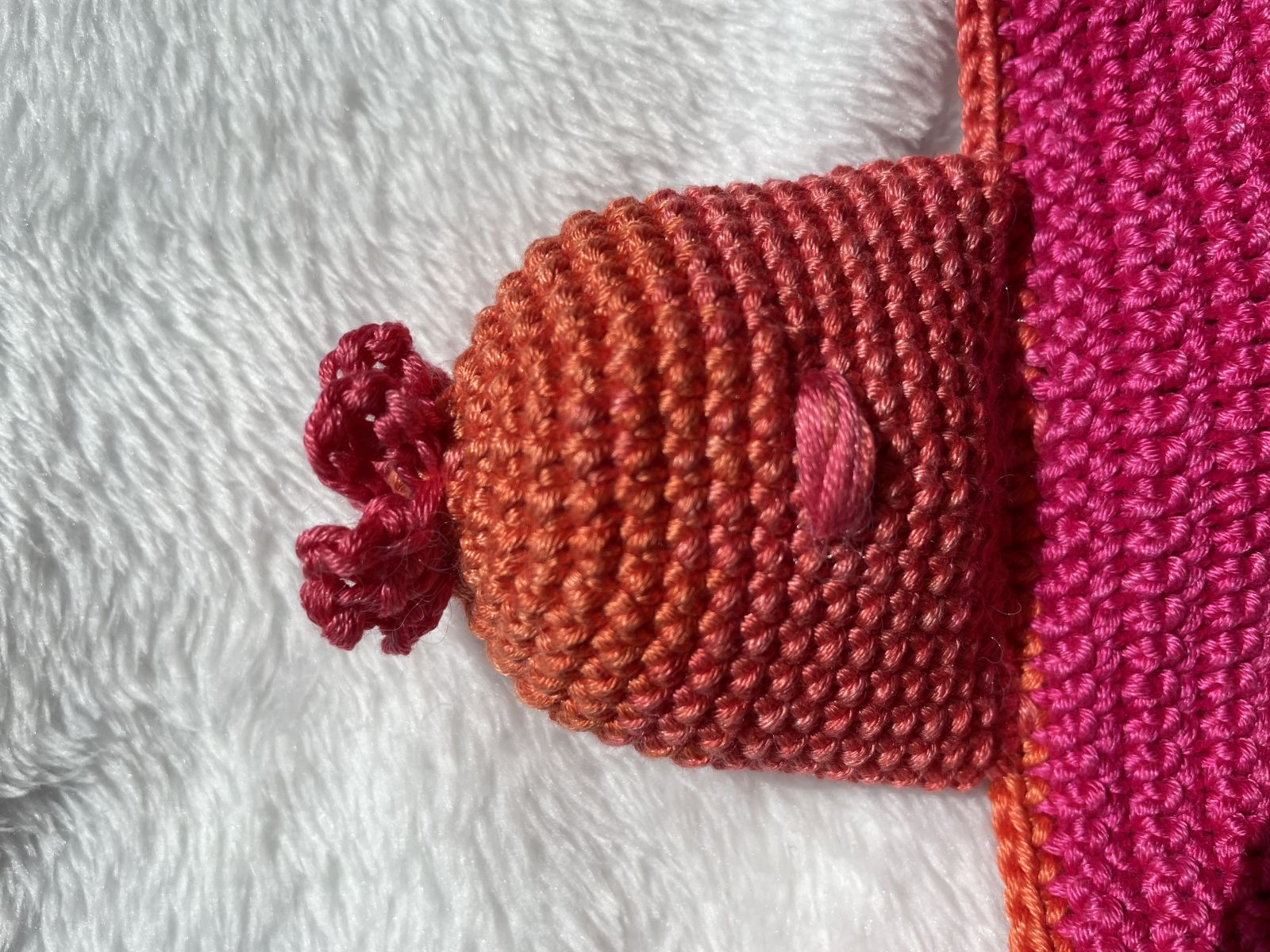 Blog-Inhaltsbild für 'Häkelanleitung für "Mister Knister", das Baby-Knister-Schmusetuch'