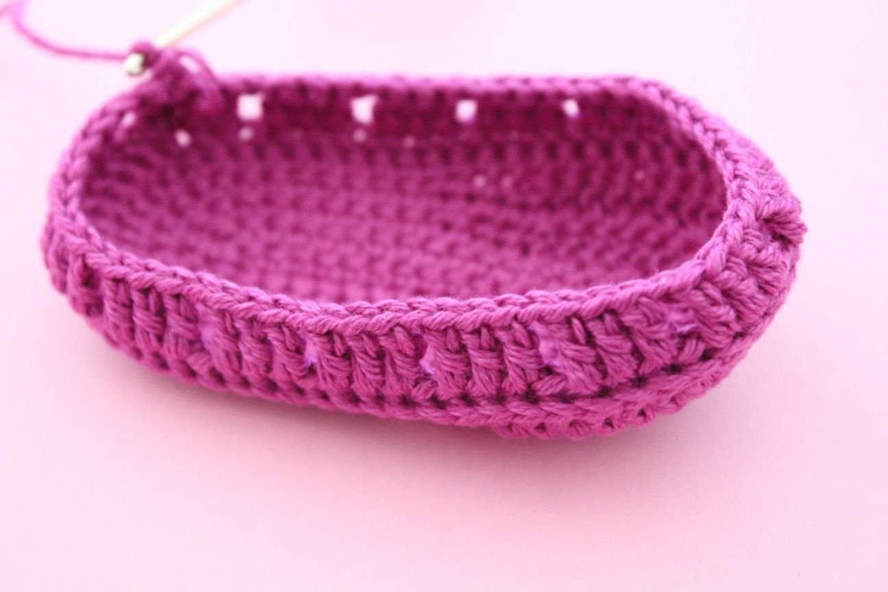 Blog content image for 'Free Crochet Pattern for Baby Booties Orchid'