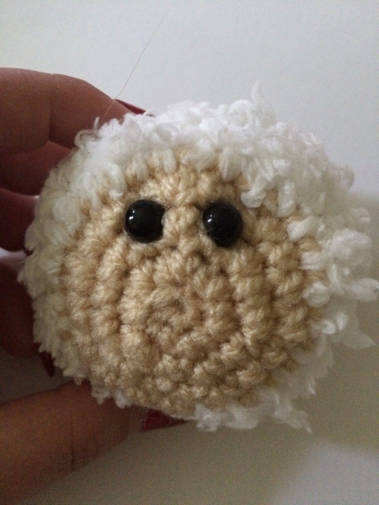 Blog-Inhaltsbild für 'Kostenlose Häkelanleitung - Kleine Schäfchen'