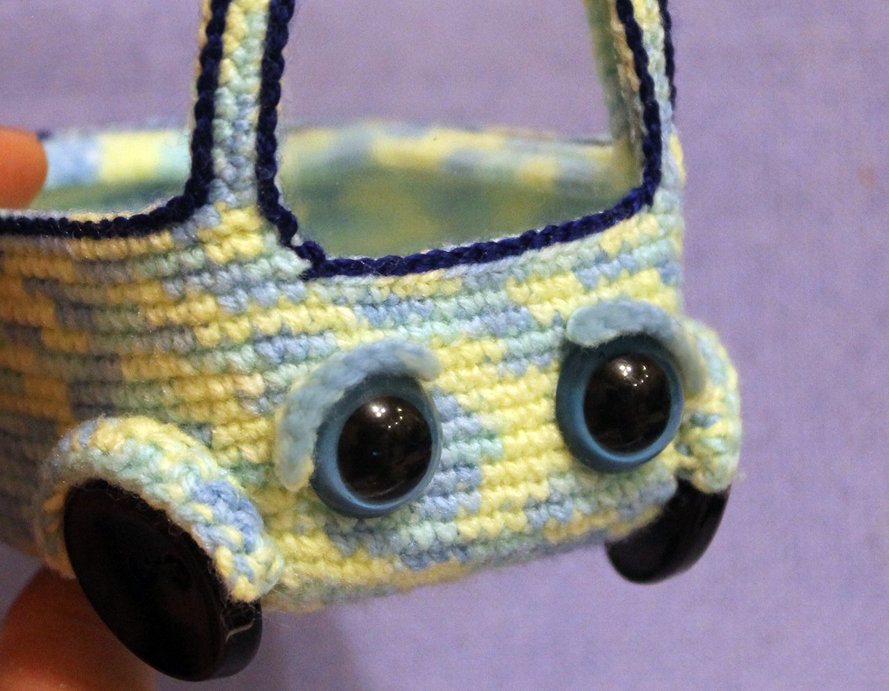 Blog content image for 'Funny Easter car'