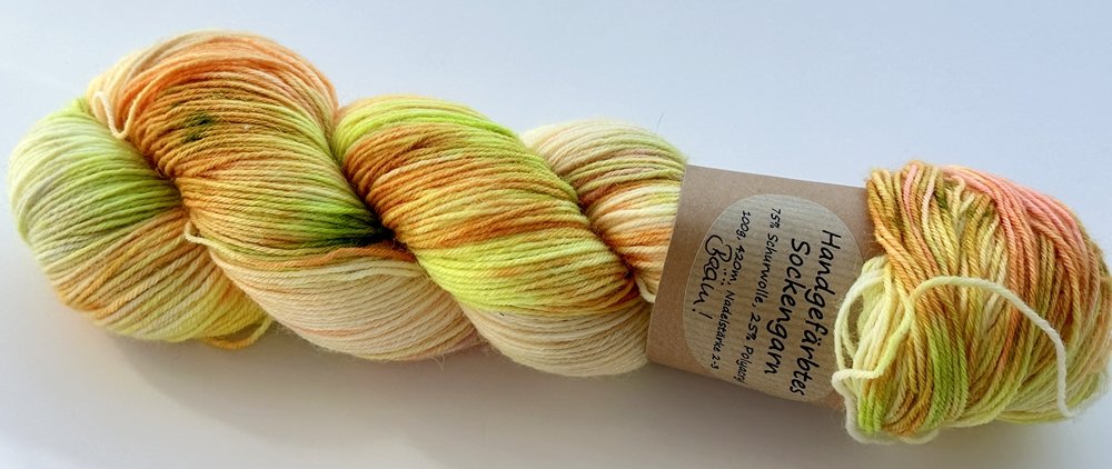 Blog-Inhaltsbild für 'Socken-Workshop Teil 1: Materialkunde, Bündchen, Schaft'