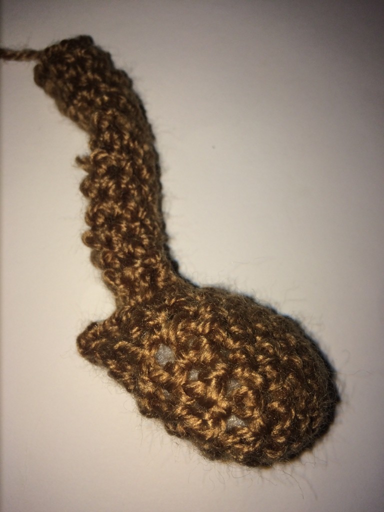 Blog-Inhaltsbild für 'Kostenlose Häkelanleitung - Kleiner Hase auf dem Herz-Kissen'